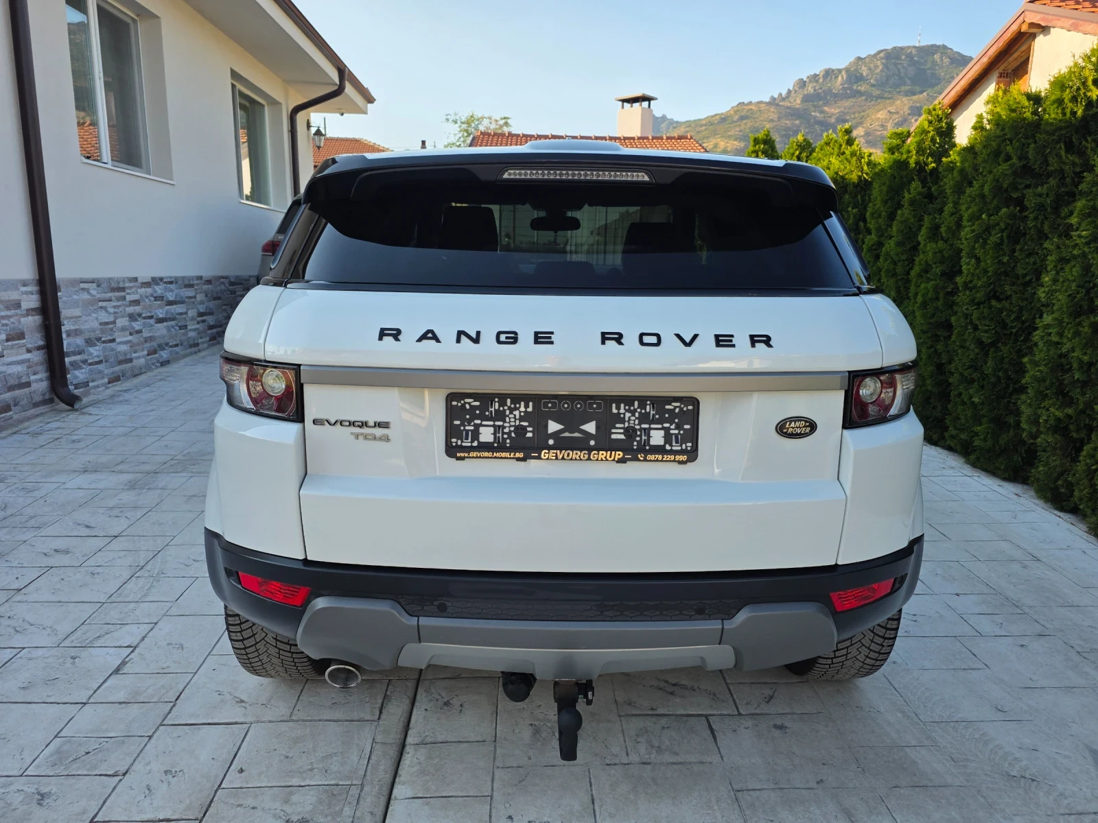 Land Rover Range Rover Evoque 2.2 TD4  4WD, снимка 4 - Автомобили и джипове - 55476583
