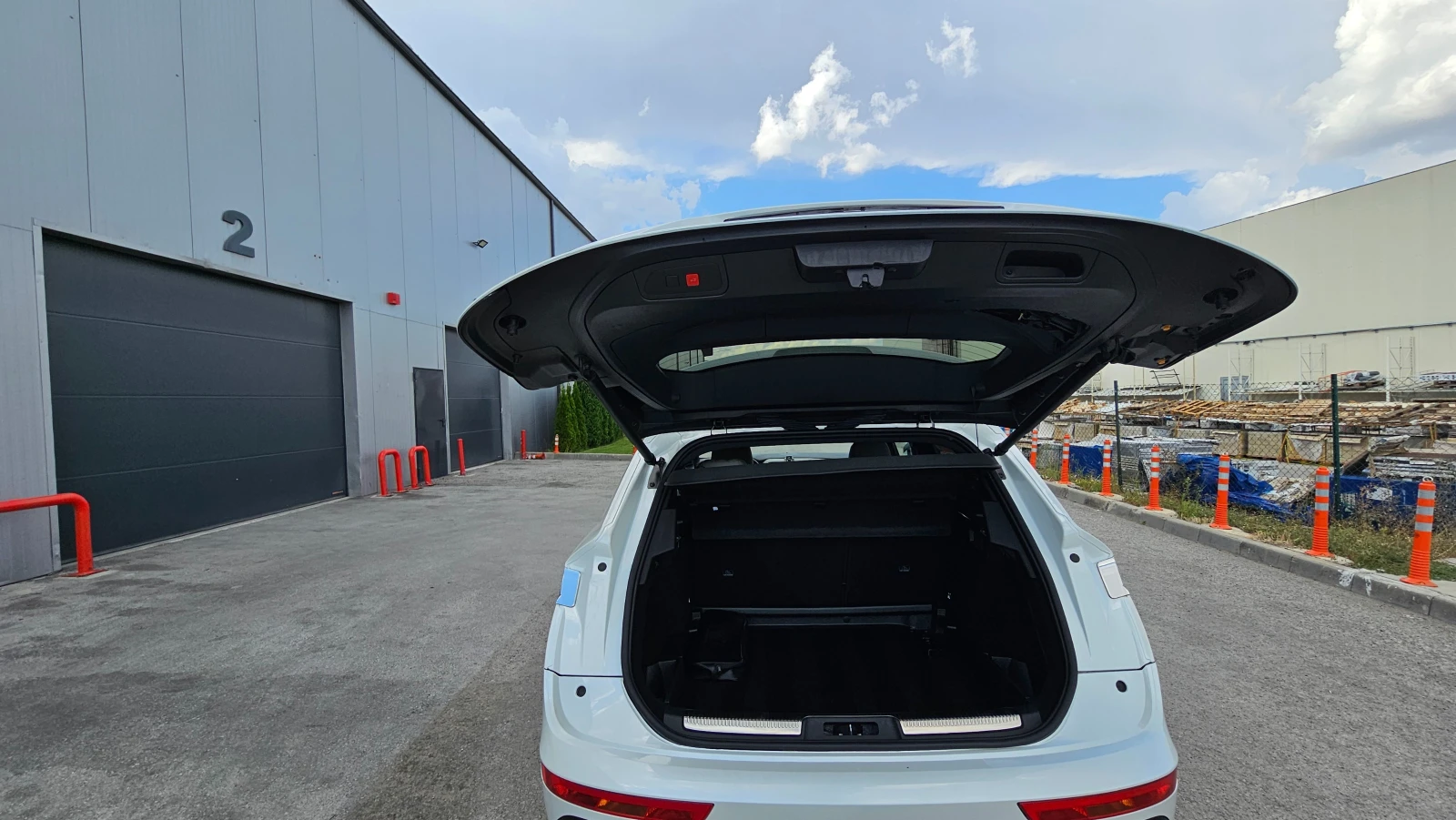 Citroen DS 7 Crossback 1.5HDI Avtomatik RIVOLI, снимка 16 - Автомобили и джипове - 55946038