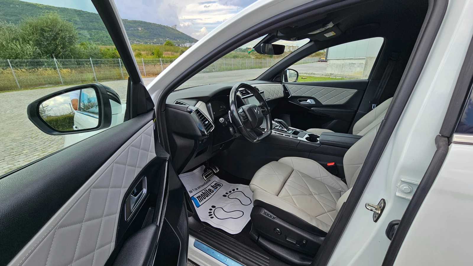 Citroen DS 7 Crossback 1.5HDI Avtomatik RIVOLI, снимка 8 - Автомобили и джипове - 55946038