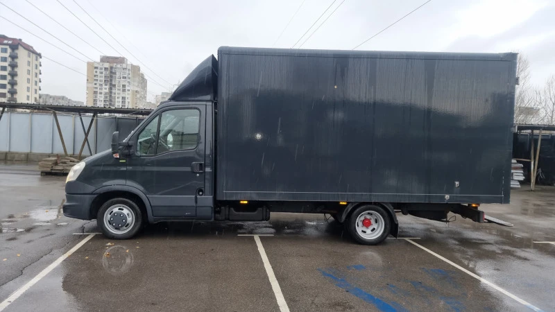 Iveco Daily КЛИМАТИК 3.0 МОТОР , снимка 3 - Бусове и автобуси - 47419179