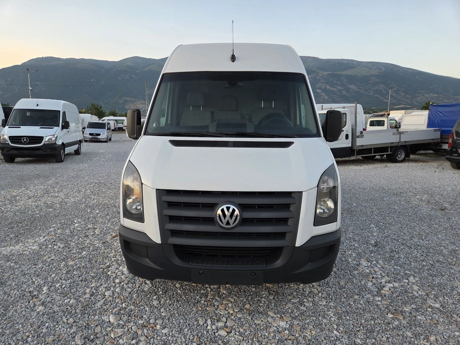 VW Crafter ХЛАДИЛЕН, Климатик,  - изображение 8