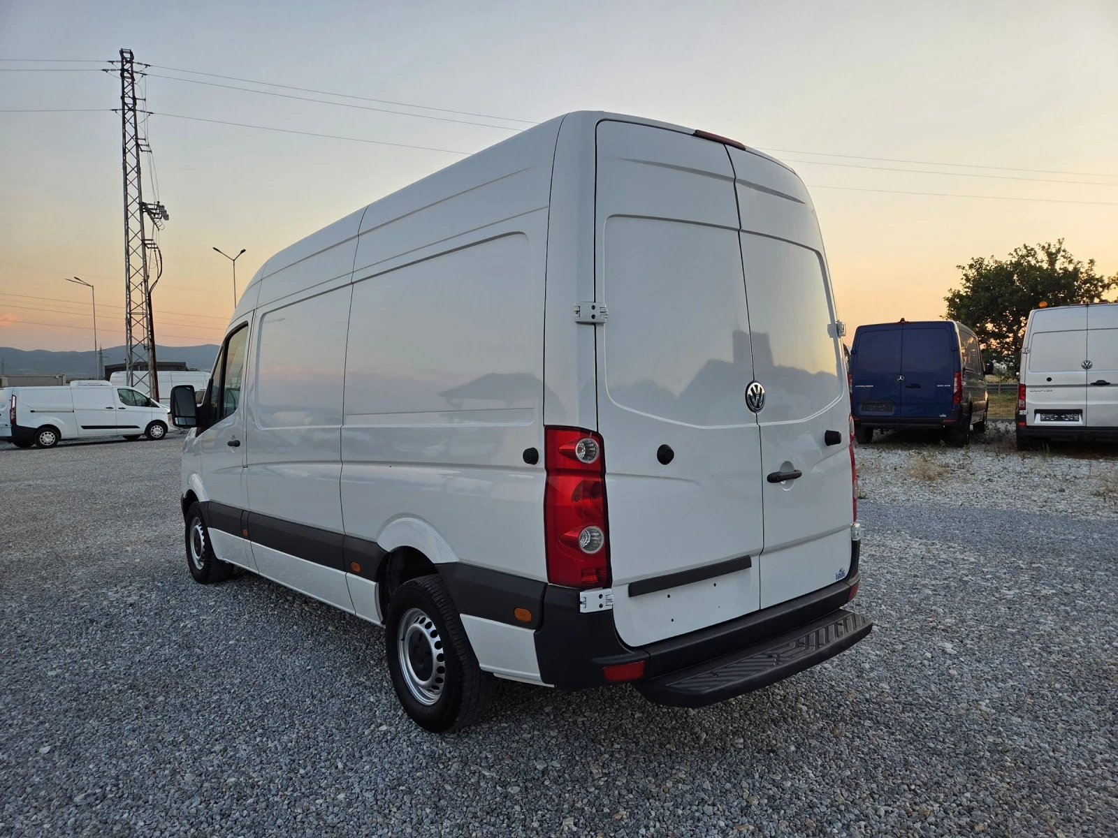 VW Crafter ХЛАДИЛЕН, Климатик,  - изображение 3