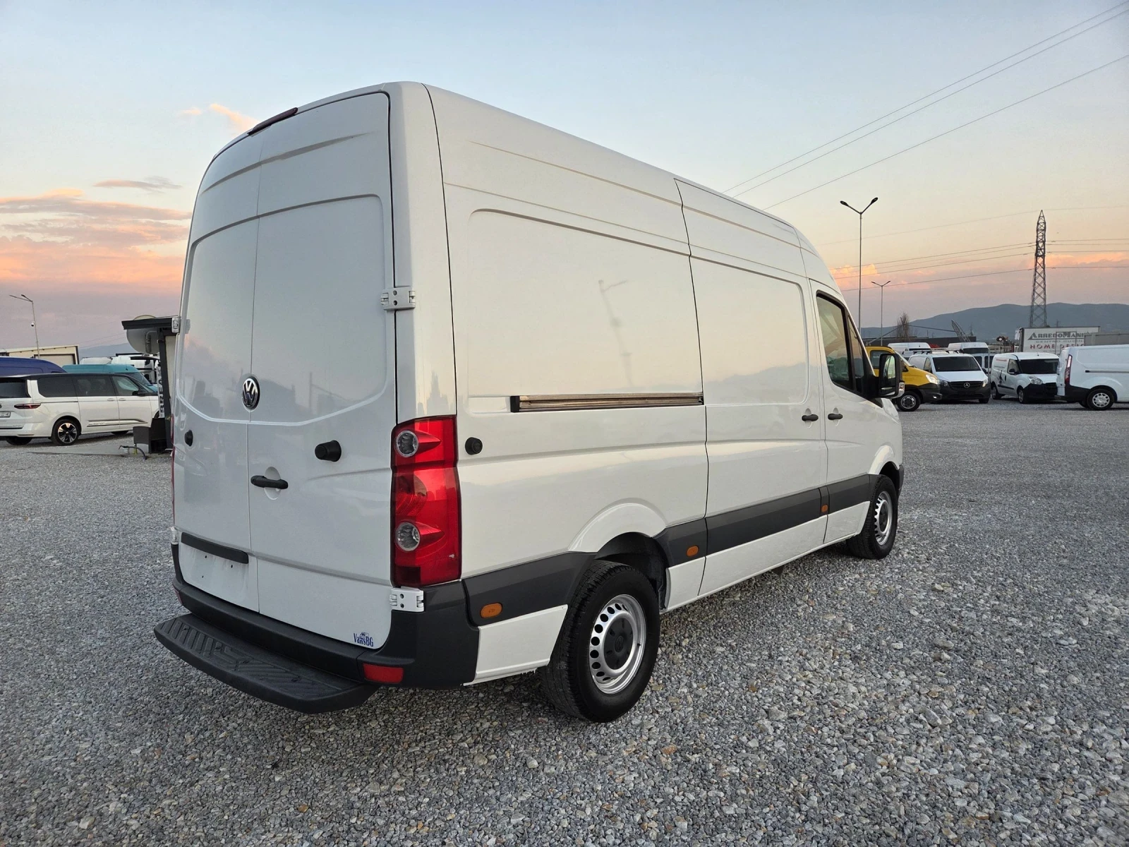 VW Crafter ХЛАДИЛЕН, Климатик,  - изображение 5