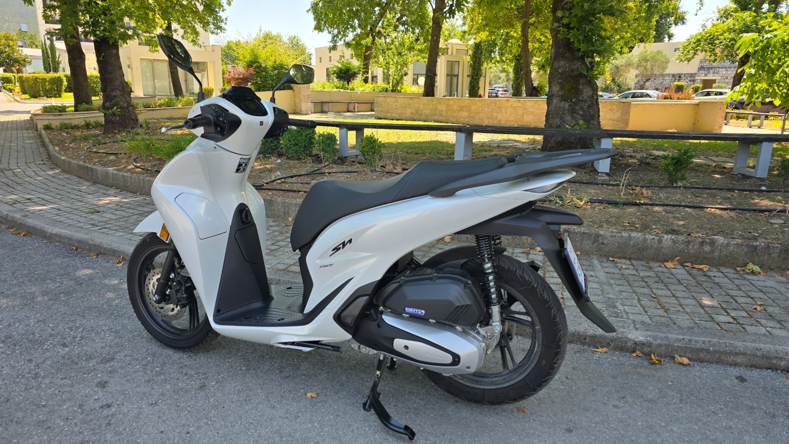 Honda Sh Бултрако 119км., снимка 3 - Мотоциклети и мототехника - 54852939