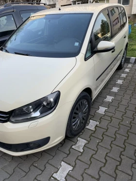VW Touran 2.0 TDI 6+ 1, снимка 2