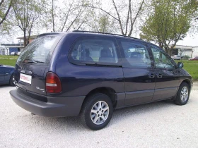 Chrysler Voyager 2.4 ГАЗ, снимка 4