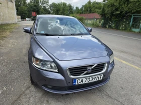 Volvo S40 2.0D  Автомат, снимка 4