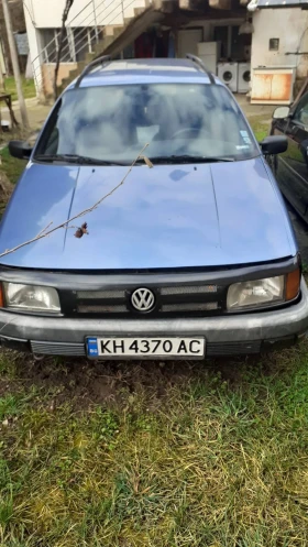 VW Passat 1.8моно с газ 90к.с. комби, снимка 1
