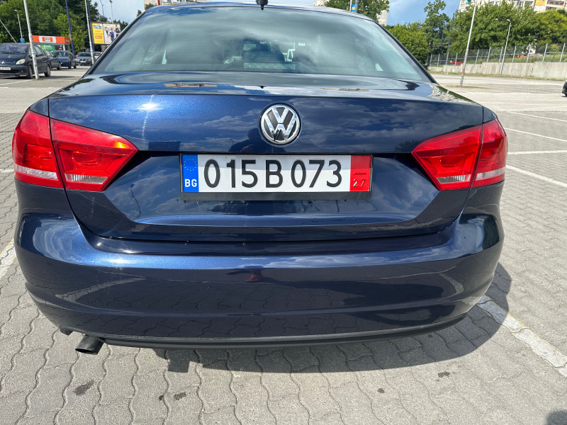 VW Passat, снимка 6 - Автомобили и джипове - 46345448