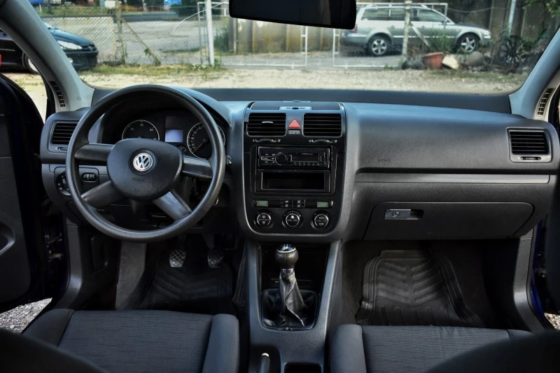 VW Golf 1.9TDI, снимка 7 - Автомобили и джипове - 46942197