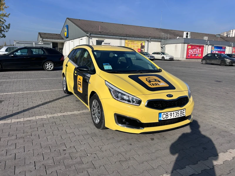 Kia Ceed 1.0 GDI, снимка 1 - Автомобили и джипове - 47896128