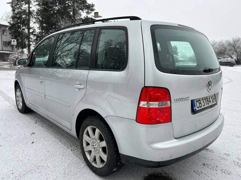 VW Touran 1.9 TDI , снимка 4 - Автомобили и джипове - 48786781