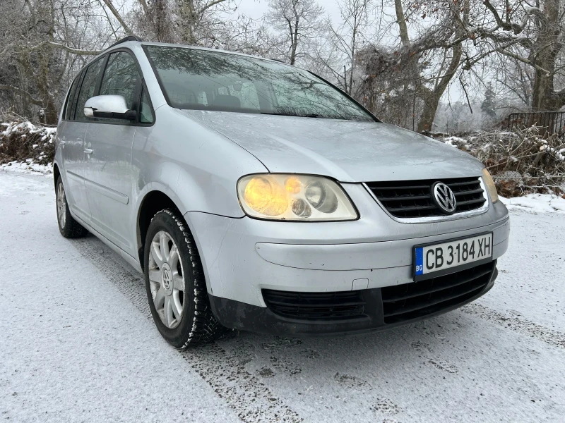 VW Touran 1.9 TDI , снимка 1 - Автомобили и джипове - 48786781