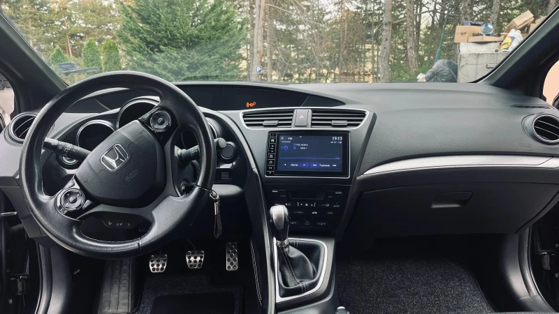 Honda Civic 1.6 i-dtec sport, снимка 12 - Автомобили и джипове - 51501230