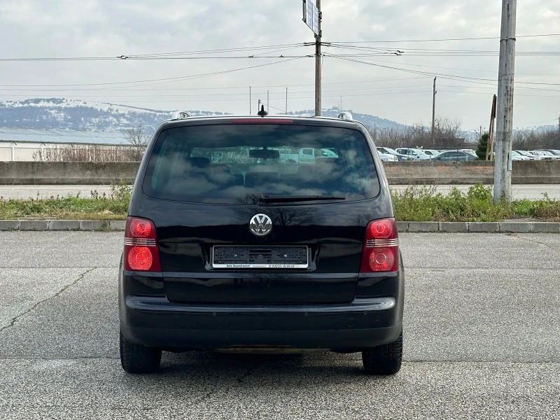 VW Touran 2.0TDI-170k DSG, снимка 4 - Автомобили и джипове - 52729763