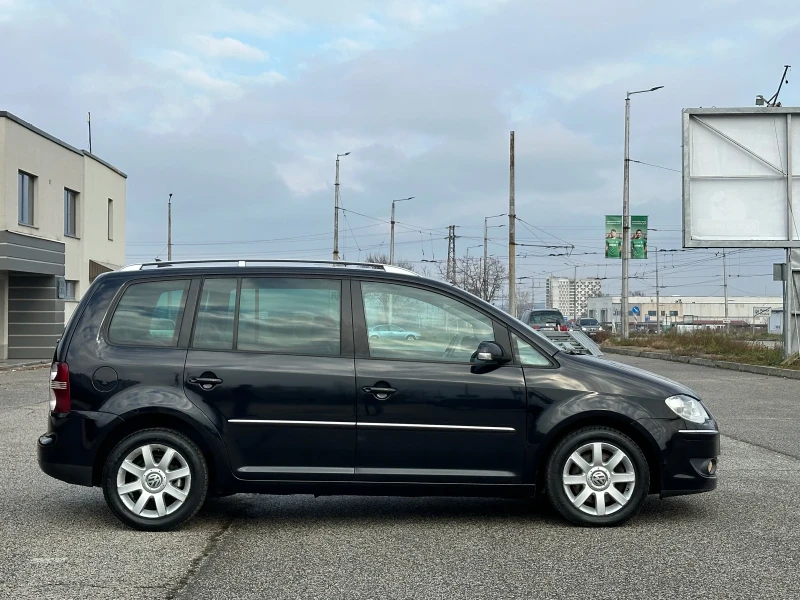 VW Touran 2.0TDI-170k DSG, снимка 6 - Автомобили и джипове - 52729763