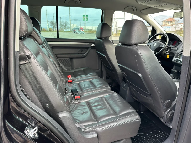 VW Touran 2.0TDI-170k DSG, снимка 12 - Автомобили и джипове - 52729763