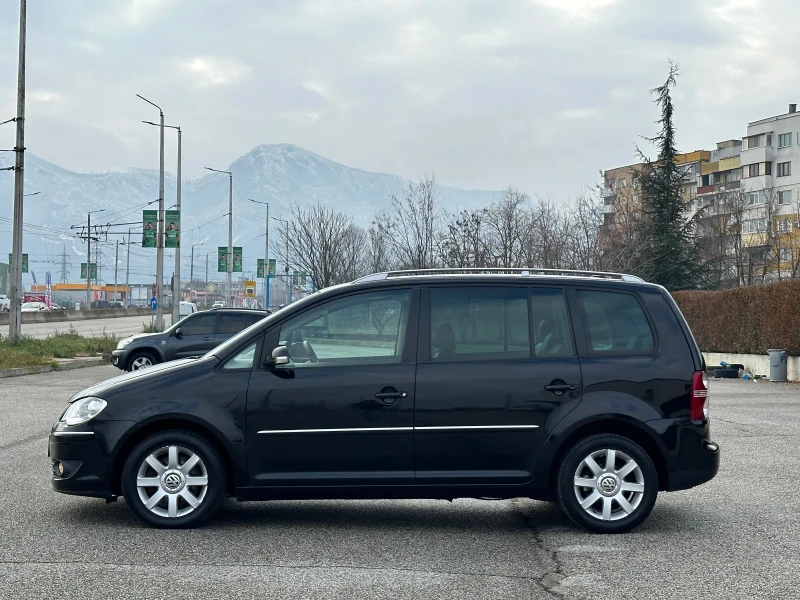 VW Touran 2.0TDI-170k DSG, снимка 2 - Автомобили и джипове - 52729763