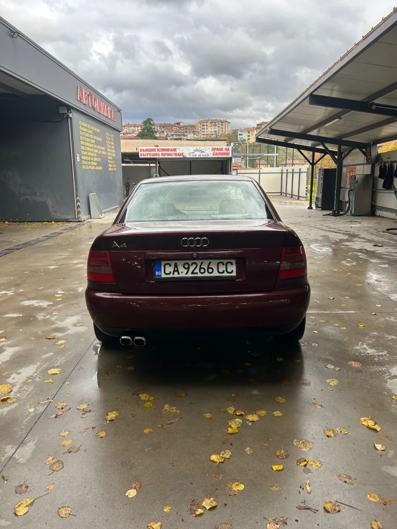 Audi A4, снимка 4 - Автомобили и джипове - 52368066