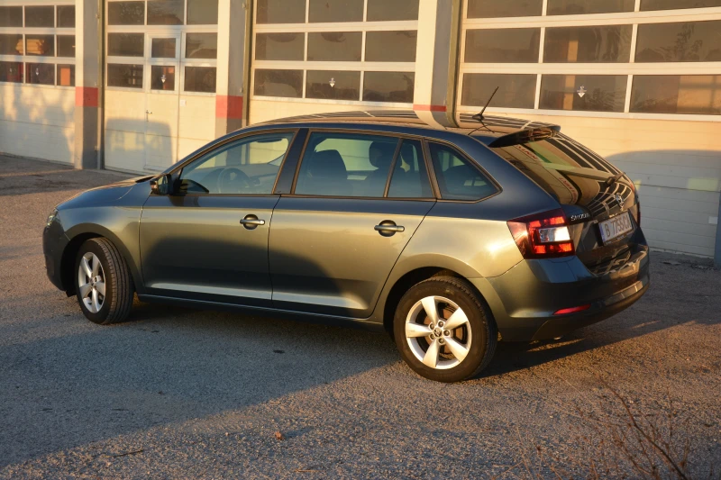 Skoda Rapid 1.0 TSI, снимка 4 - Автомобили и джипове - 52425146