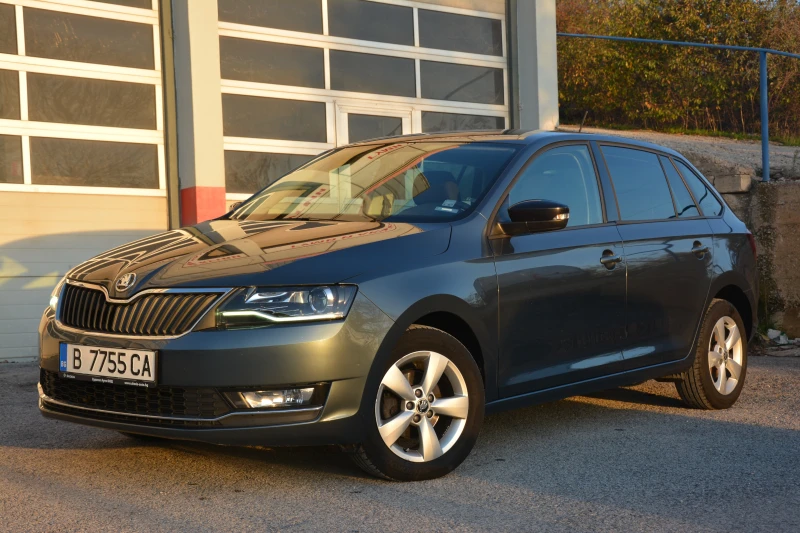 Skoda Rapid 1.0 TSI, снимка 2 - Автомобили и джипове - 52425146
