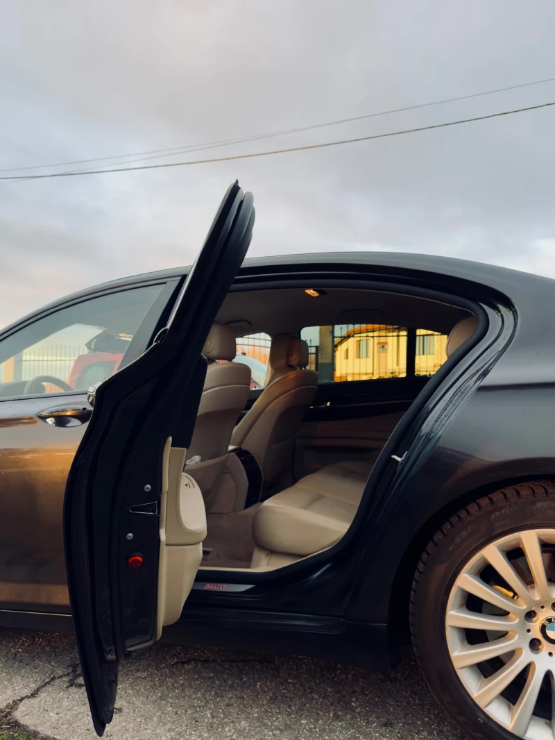 BMW 740, снимка 7 - Автомобили и джипове - 52725495