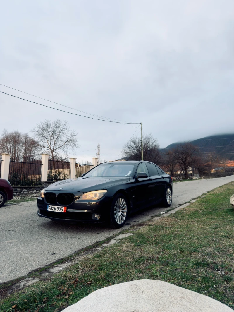 BMW 740, снимка 10 - Автомобили и джипове - 52725495
