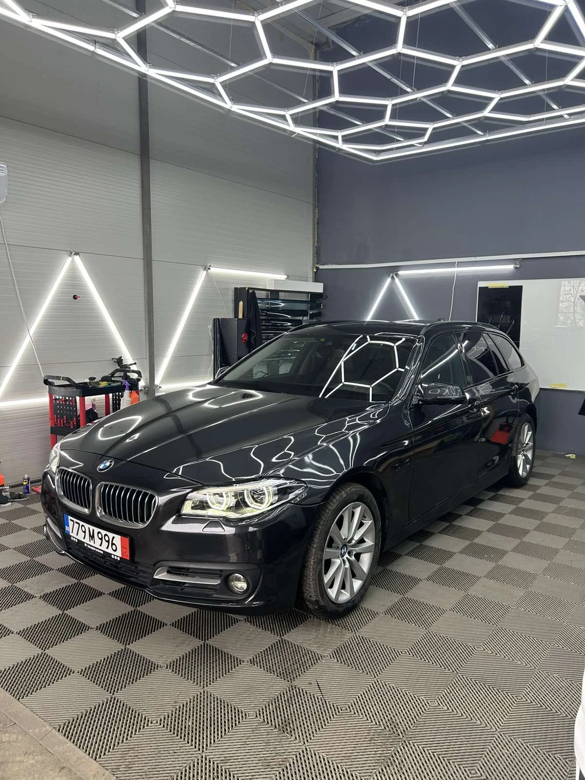 BMW 530 d xDrive, снимка 1