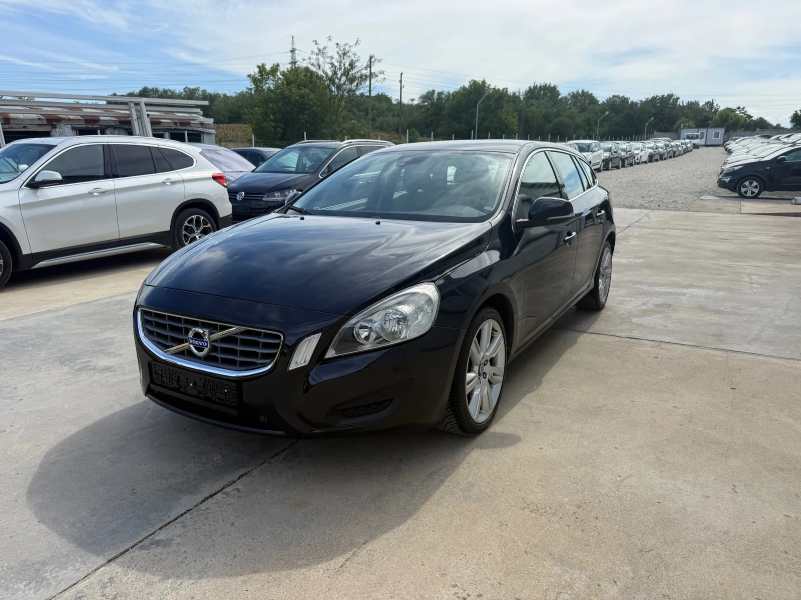 Volvo V60 2.4d D5* 4x4* Navi* Avtom* UNIKAT*  | Mobile.bg   1