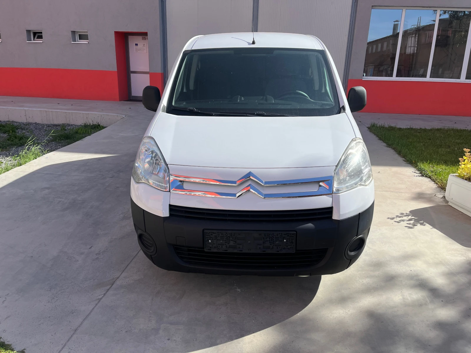 Citroen Berlingo 1, 6 hdi - изображение 2