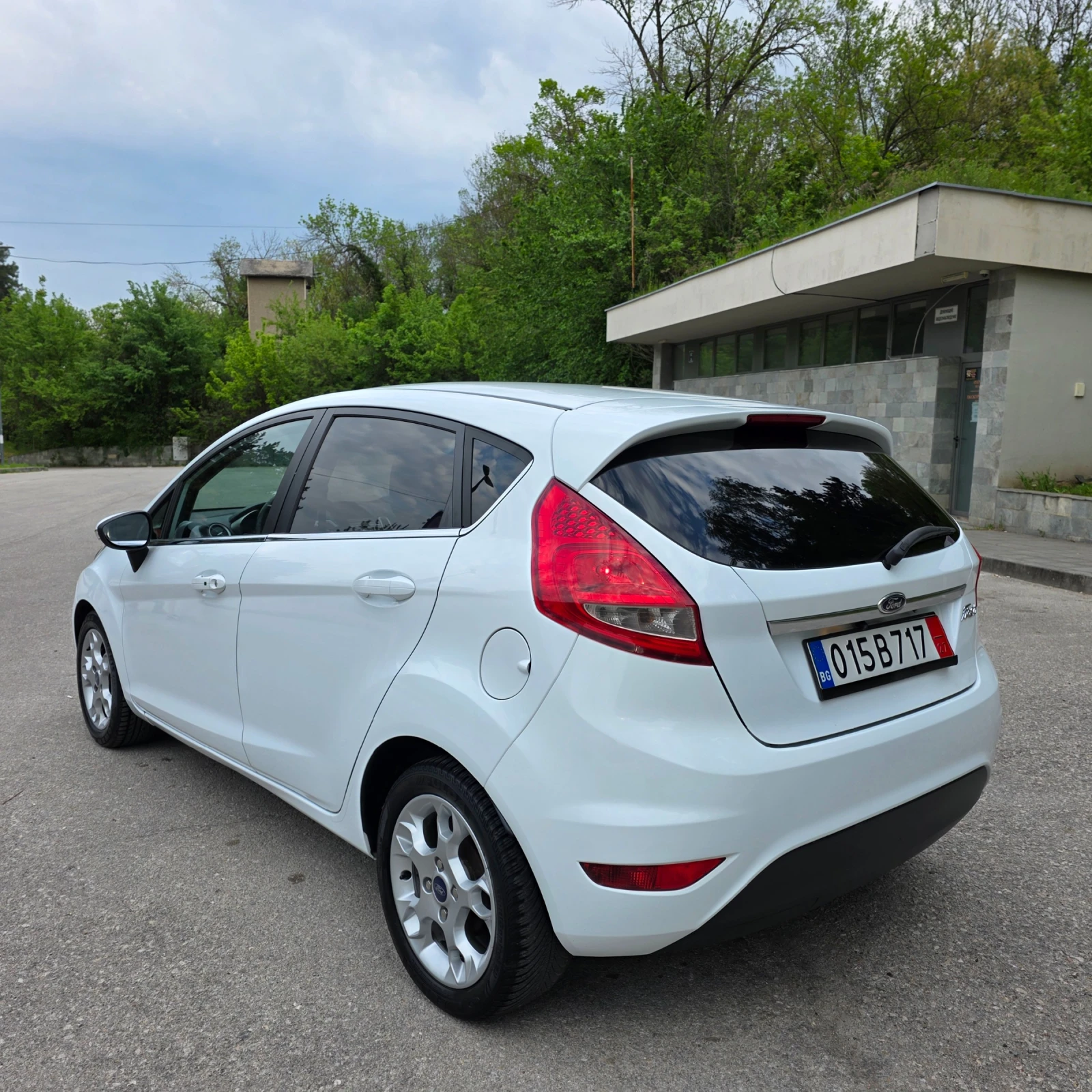 Ford Fiesta 1.4i GAZ FULL keyless go KAMERA XENON - изображение 4