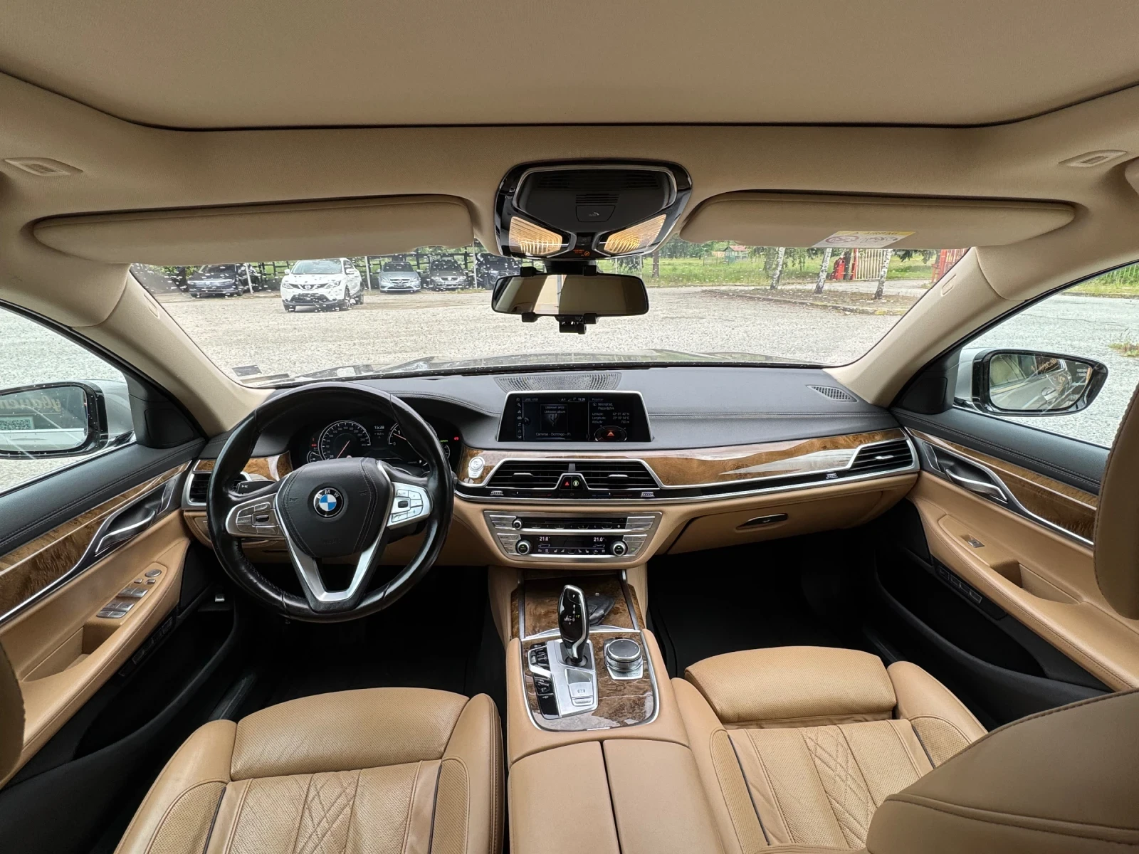BMW 740 xDrive /ХЕД ЪП/СМАРТ КЛЮЧ/ВАКУУМ/FULL - изображение 9