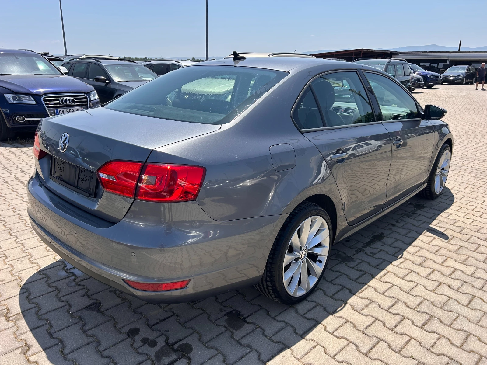 VW Jetta 1.2TSI NAVI/KAMERA/KOJA EURO 5 - изображение 6