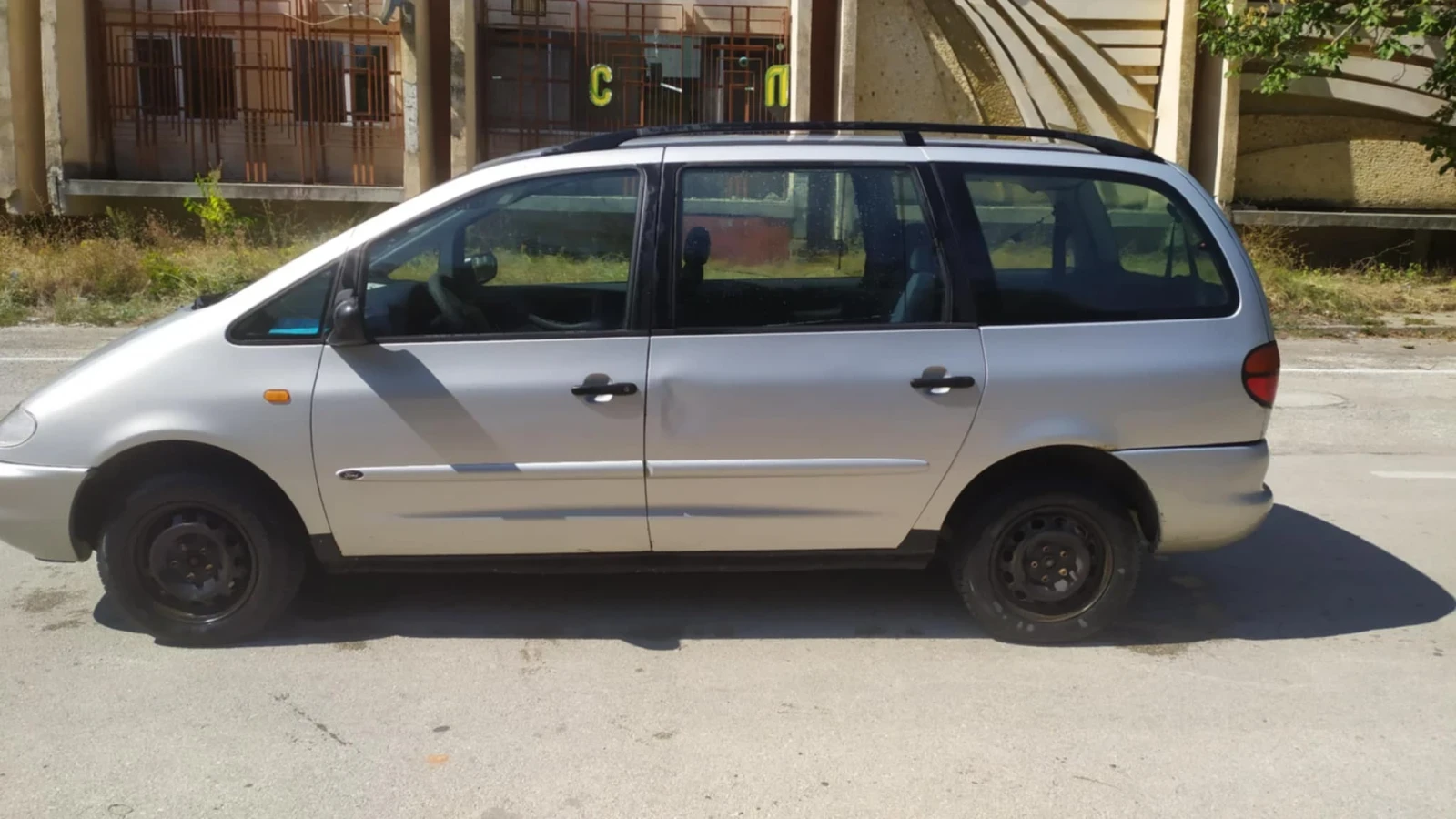 Ford Galaxy  - изображение 3