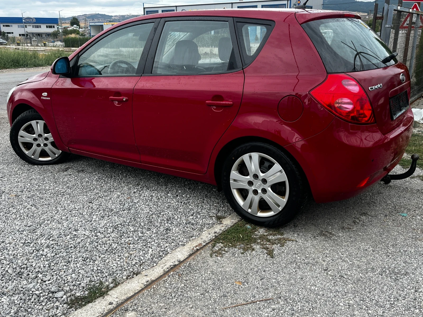 Kia Ceed 2.0 бензин (газ опция)  | Mobile.bg — изображение 13
