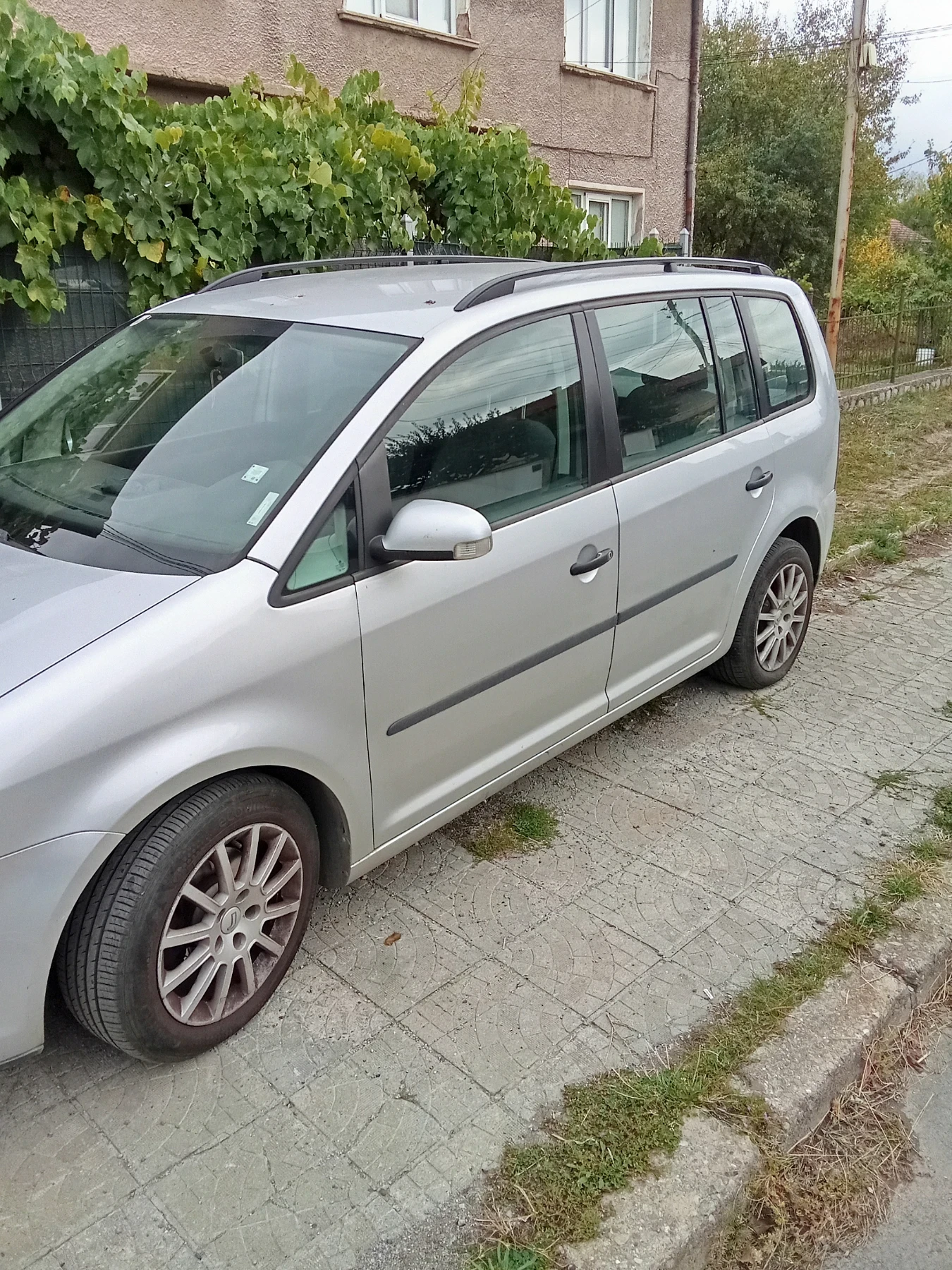 VW Touran 1.9tdi | Mobile.bg — изображение 2