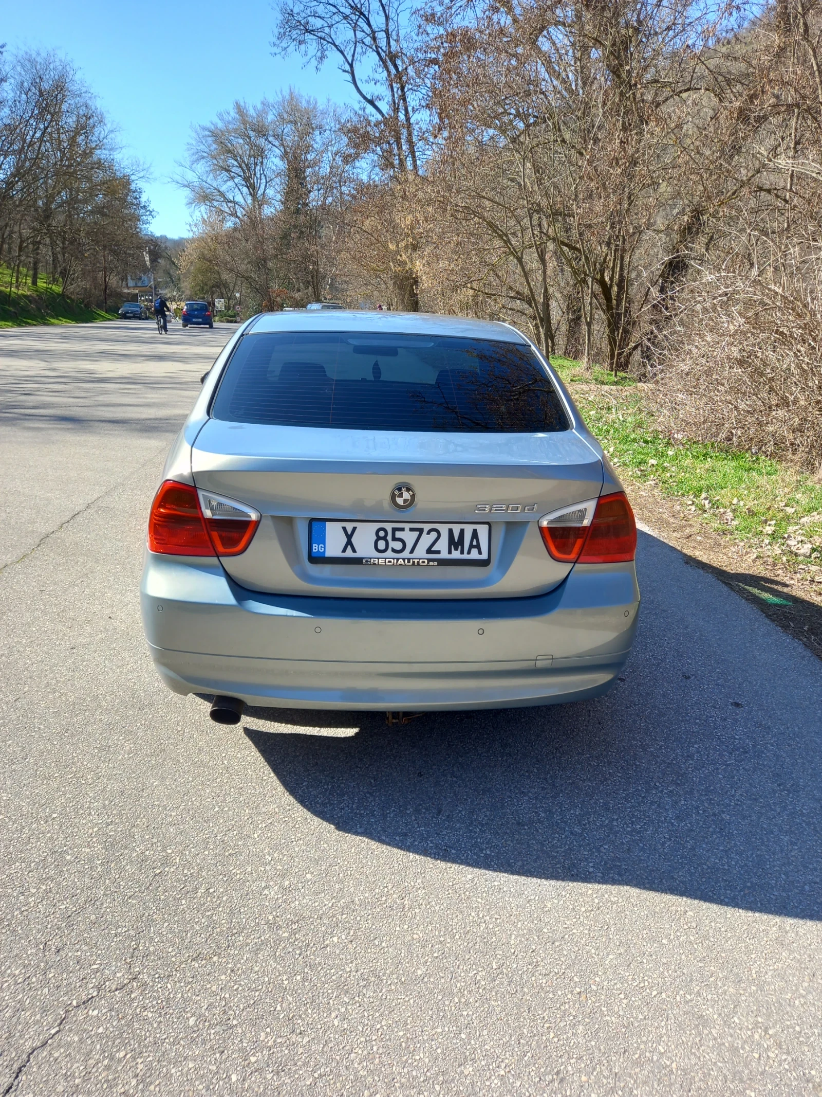 BMW 320 320 d | Mobile.bg   3