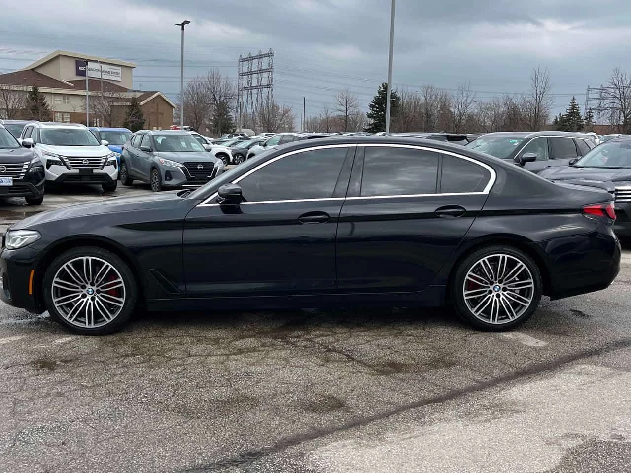 BMW 530 XDRIVE * DIGITAL* AMBIENT* HEAD UP* ПОДГРЕВИ* , снимка 3 - Автомобили и джипове - 53930300