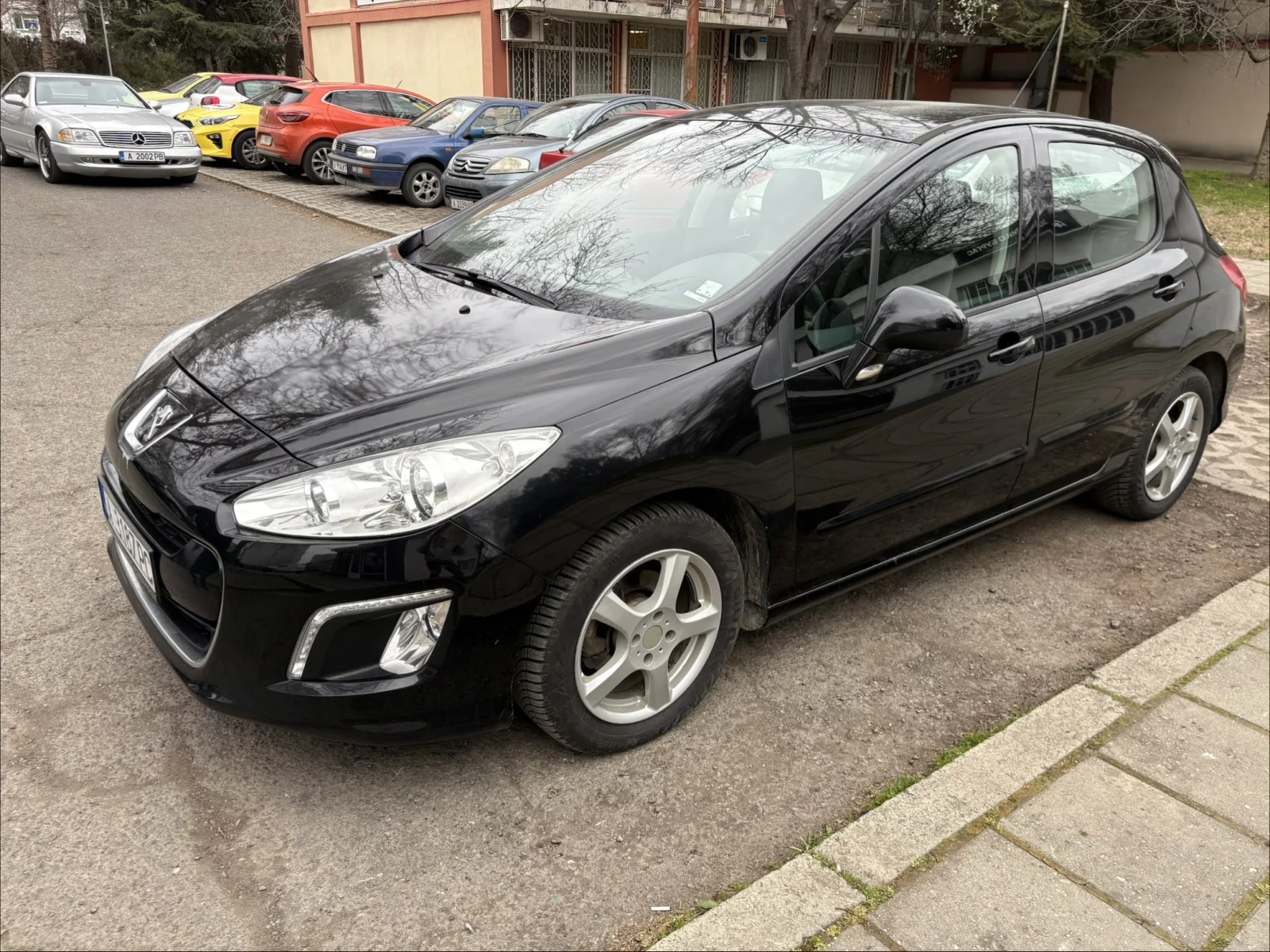 Peugeot 308 1.6 HDI, снимка 1 - Автомобили и джипове - 54008941