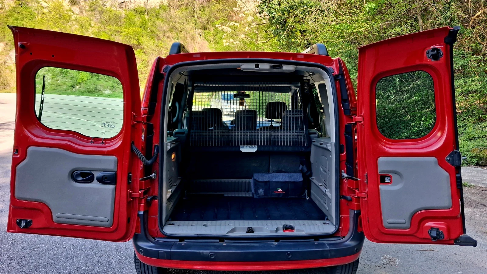 Renault Kangoo 1.5 Dci MAXI , снимка 10 - Автомобили и джипове - 54350393