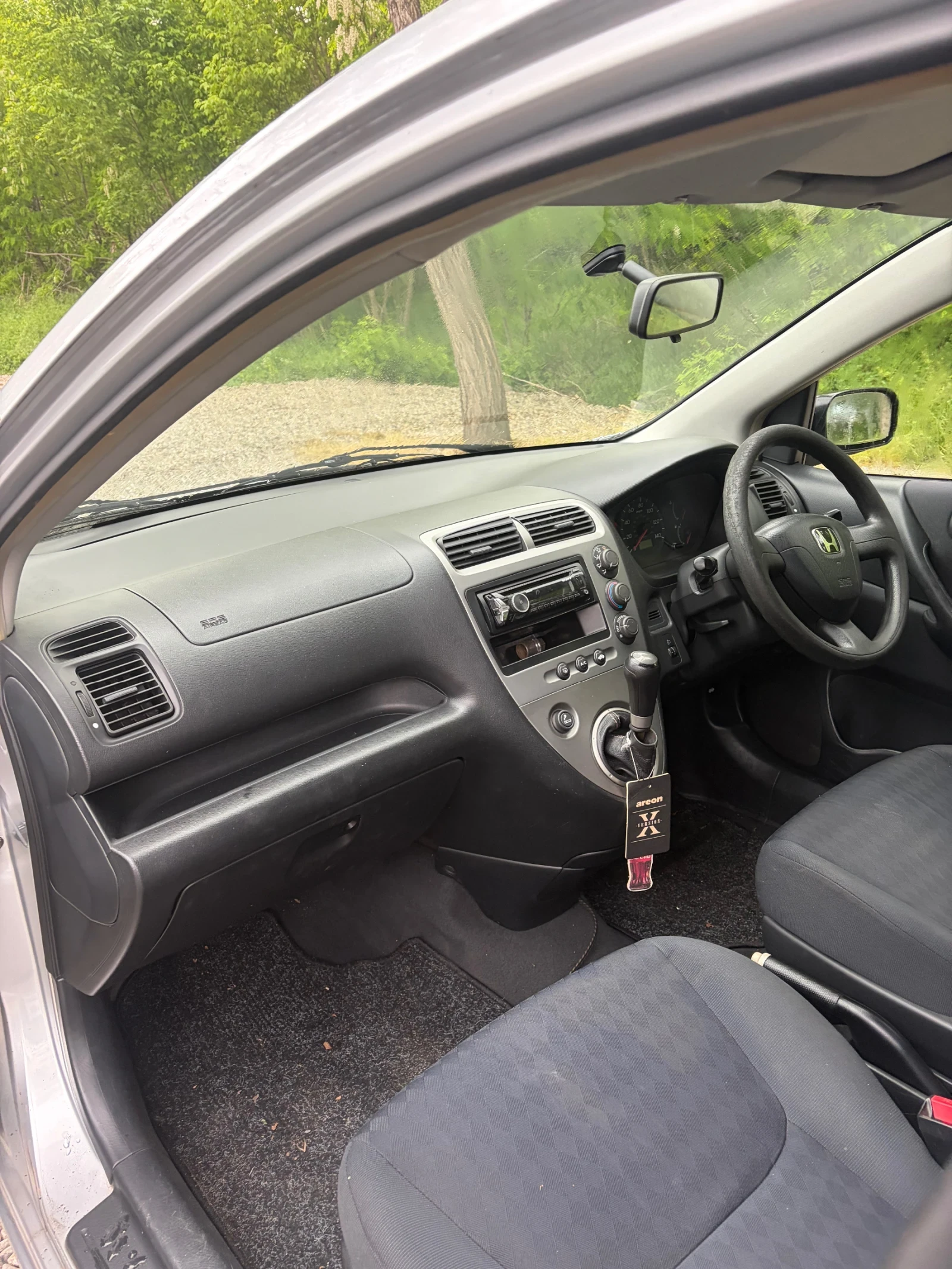Honda Civic 1.6VVT, снимка 8 - Автомобили и джипове - 54555626