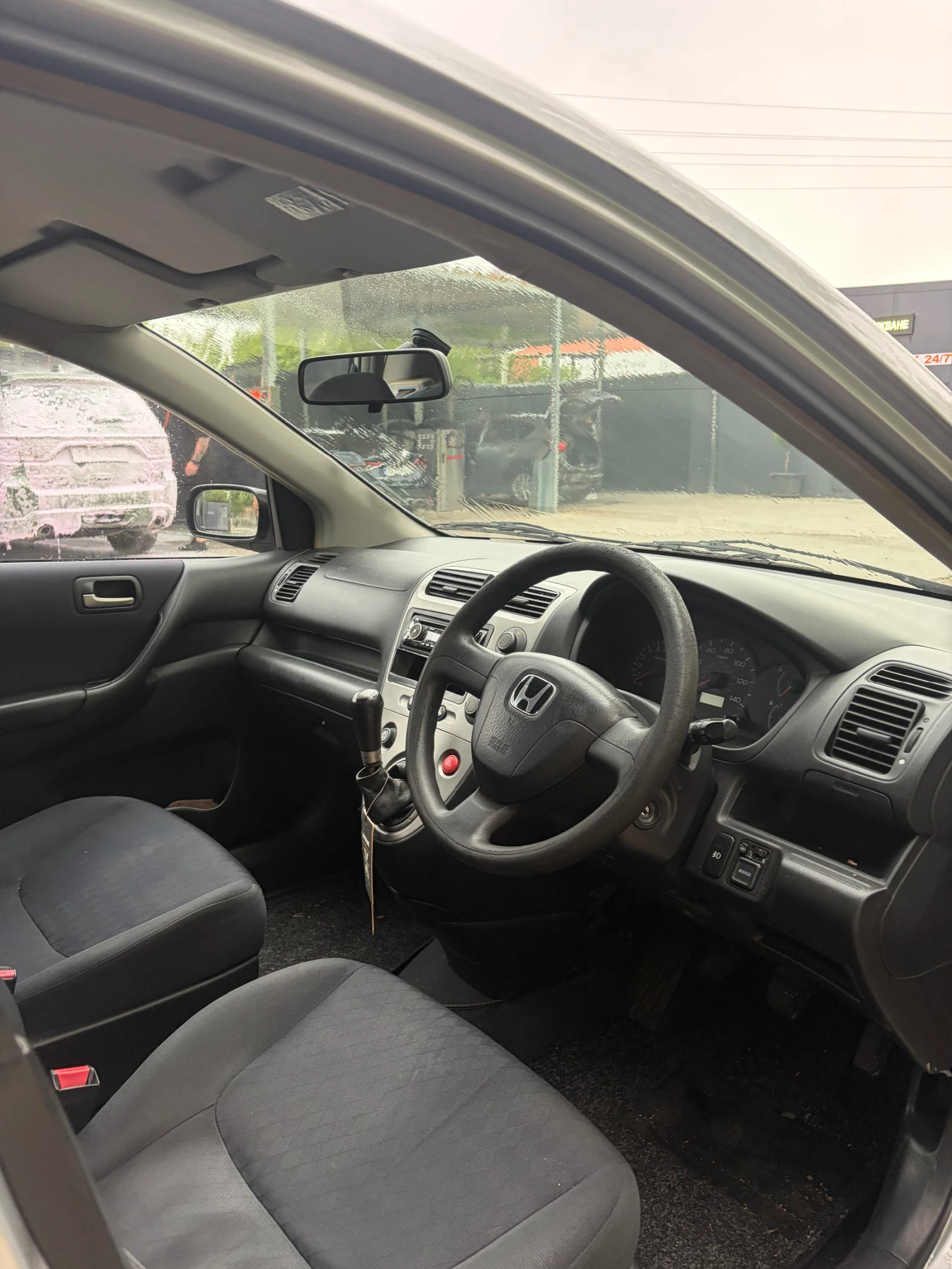 Honda Civic 1.6VVT, снимка 9 - Автомобили и джипове - 54555626
