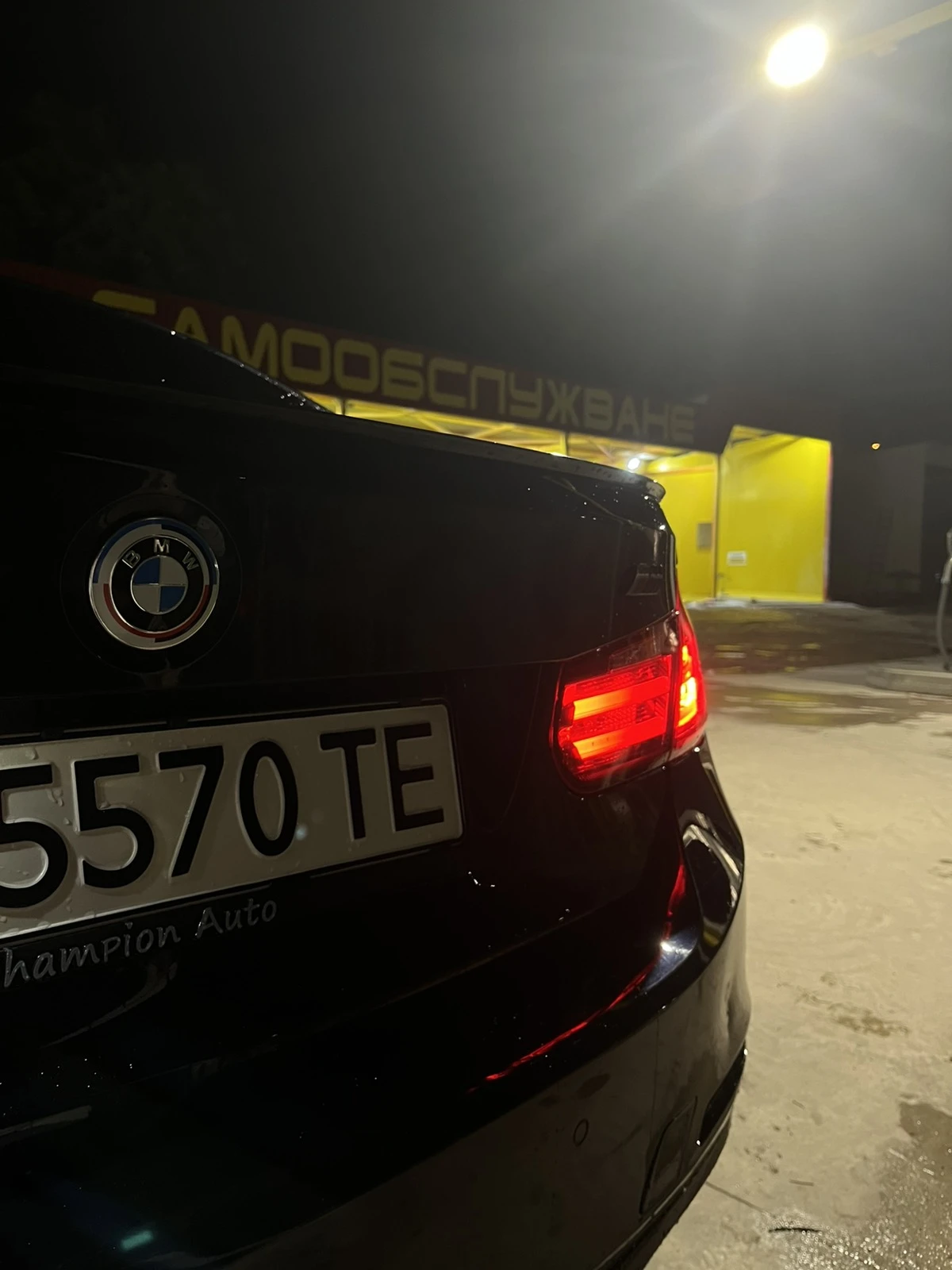 BMW 320 Diesel, снимка 7 - Автомобили и джипове - 54597065