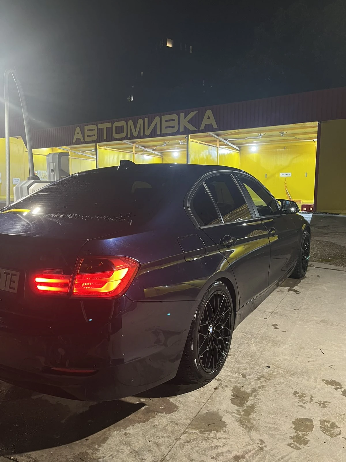 BMW 320 Diesel, снимка 6 - Автомобили и джипове - 54597065