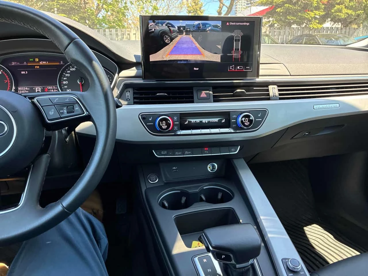 Audi A5 * Komfort * CARFAX * ПАНО * KEYLESS * ПОДГРЕВИ, снимка 9 - Автомобили и джипове - 54636626