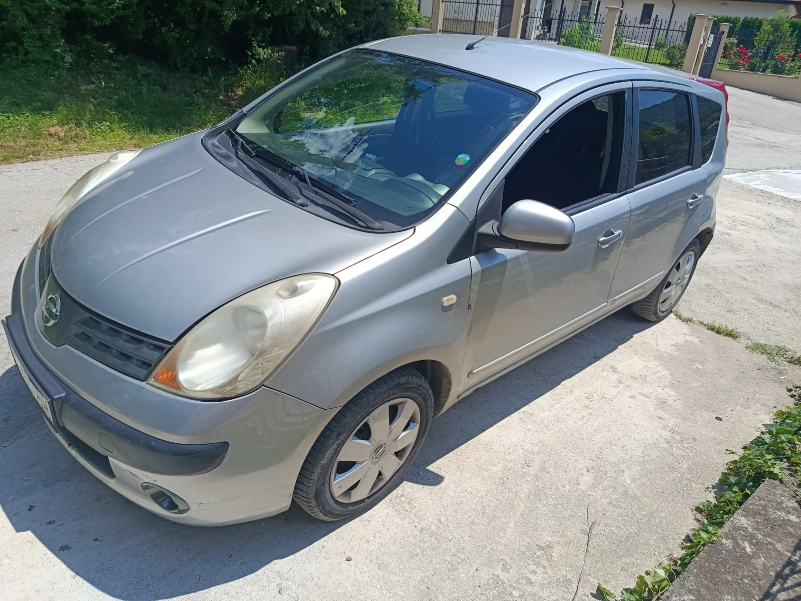Nissan Note, снимка 3 - Автомобили и джипове - 54869236