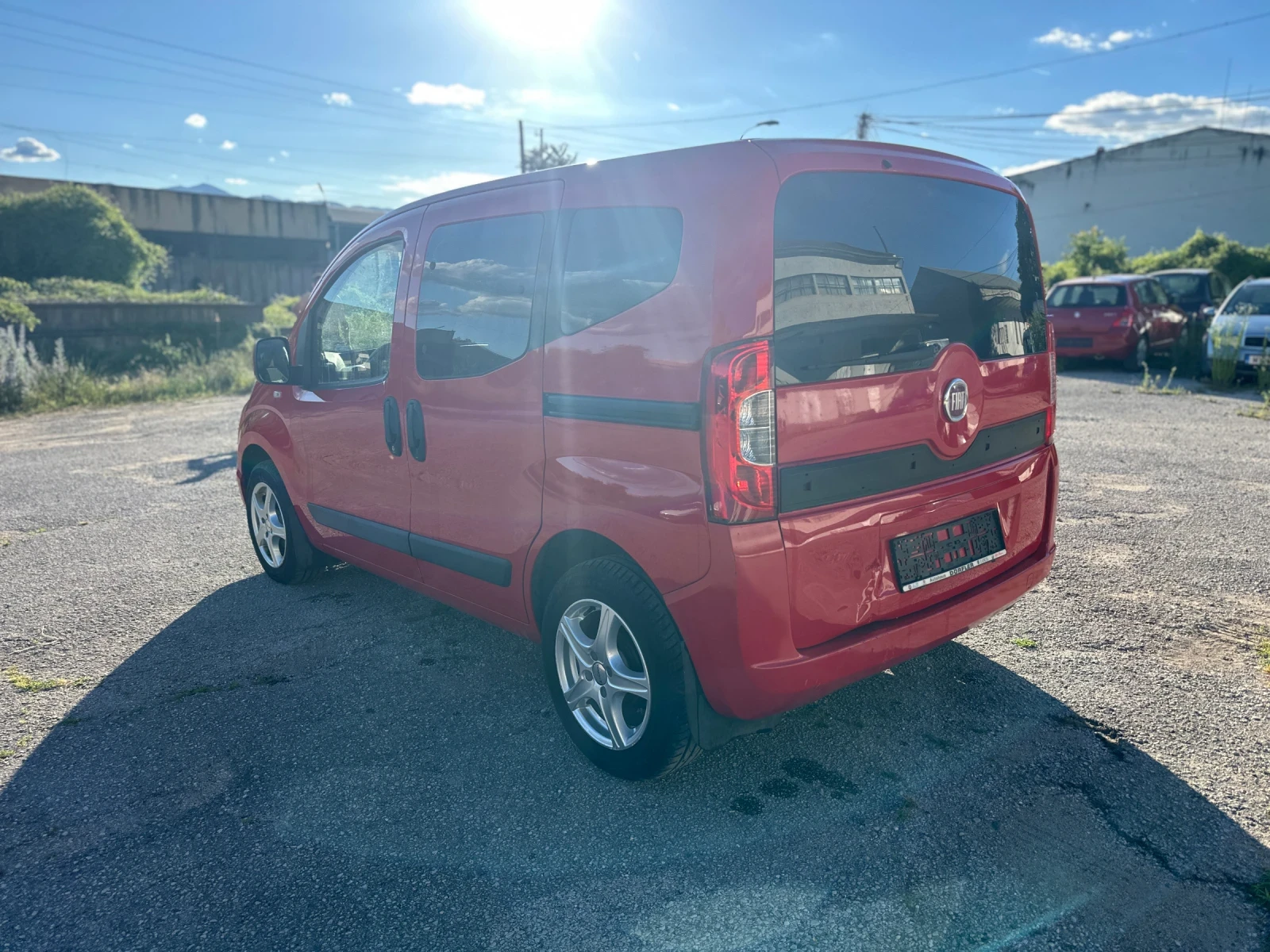 Fiat Qubo 1.4I Clima, снимка 7 - Автомобили и джипове - 54907750