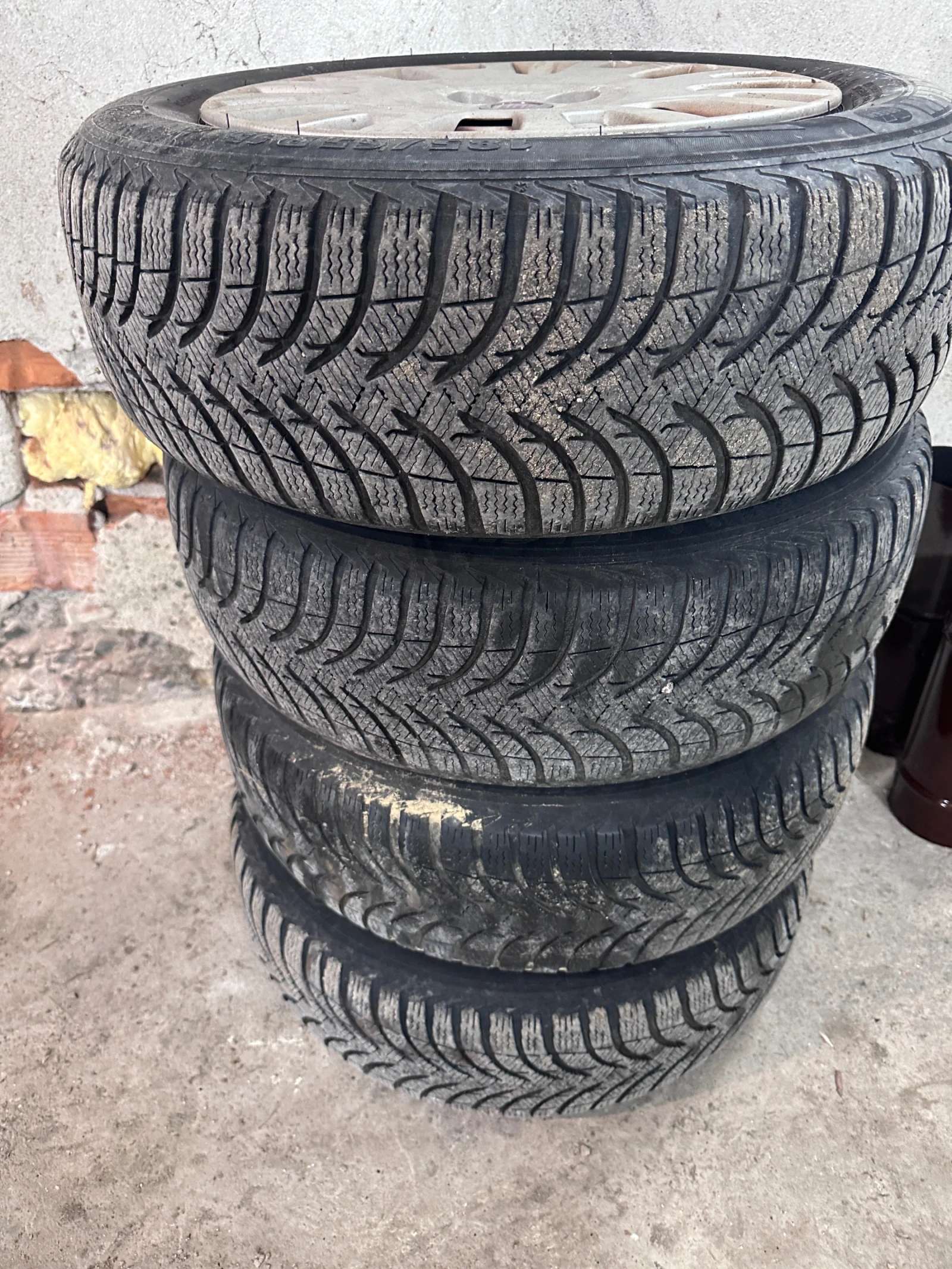 Fiat Qubo 1.4I Clima, снимка 15 - Автомобили и джипове - 54907750