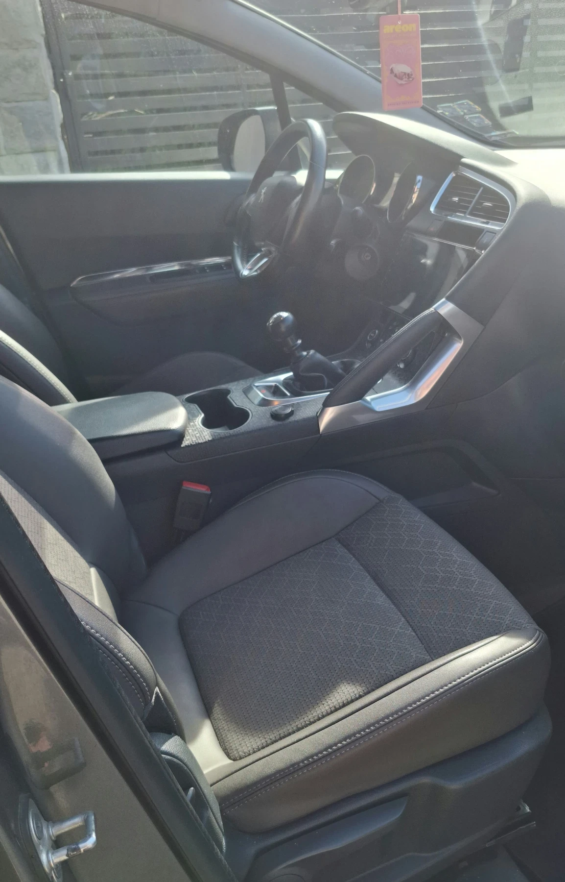 Peugeot 3008 1.6HDI, снимка 9 - Автомобили и джипове - 54982198