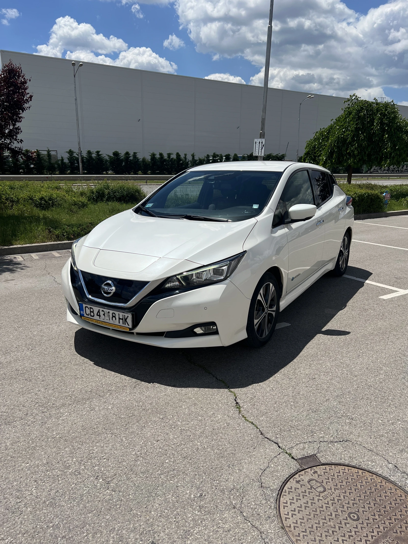 Nissan Leaf  N-CONNECTA, снимка 2 - Автомобили и джипове - 54993005
